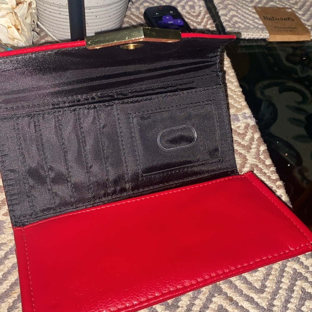 Wallet - Picture 2 of 4